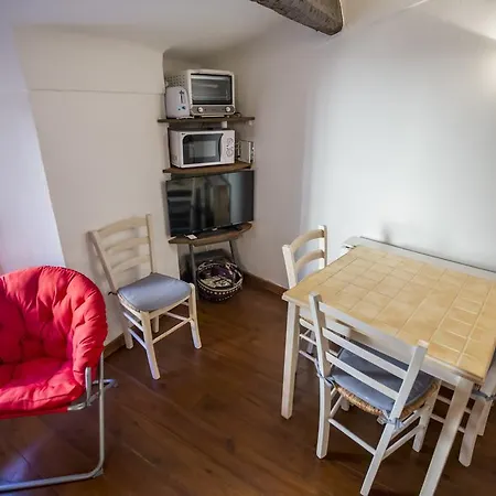 康奈克辛苏克风格公寓