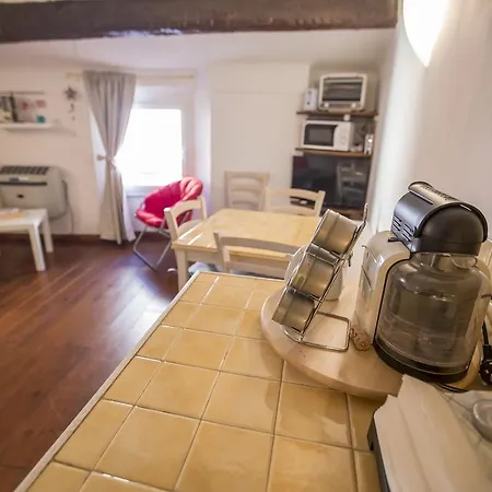 康奈克辛苏克风格公寓 *